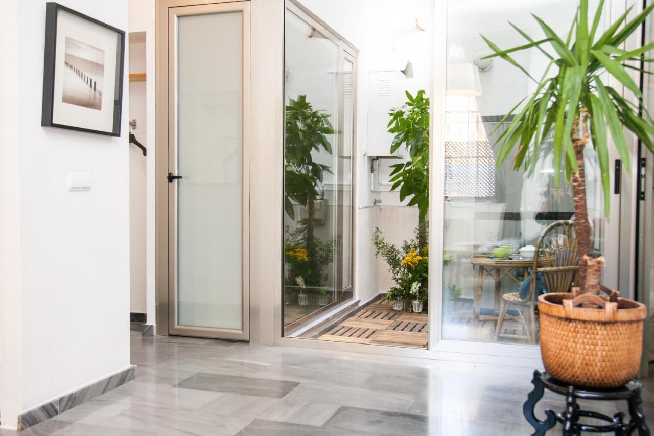 Beautiful Silent Private Parking Appartement